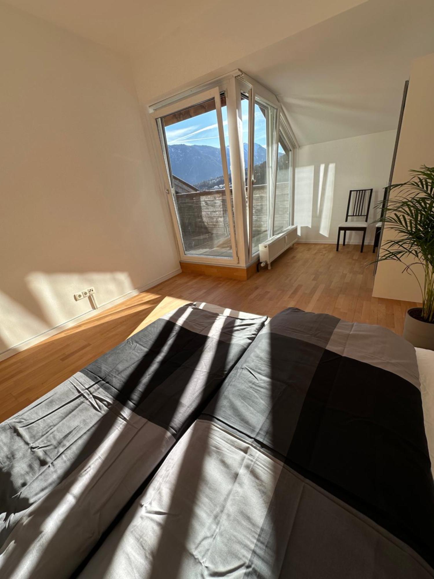Geraeumiges Sonniges Apartment Mit Bergblick Imst Exteriör bild